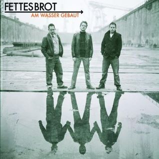 Am Wasser Gebaut