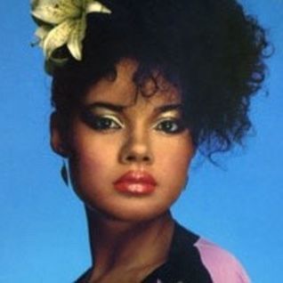 Angela Bofill