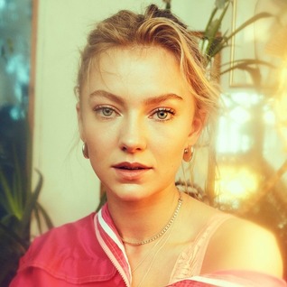 Astrid S