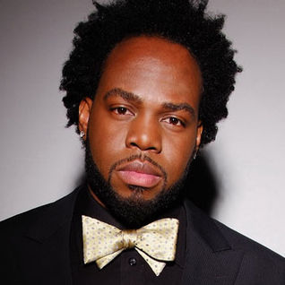 Dwele