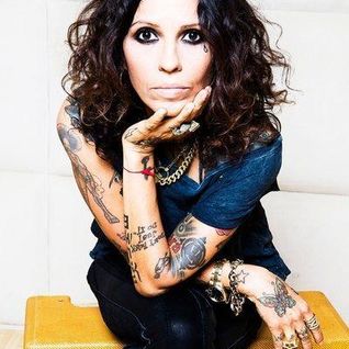 Linda Perry