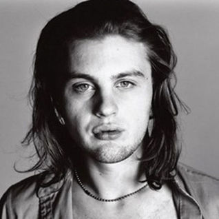 Michael Pitt