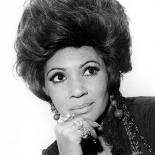 Shirley Bassey