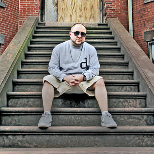 Statik Selektah