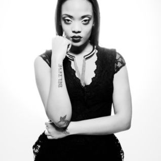 Tia London
